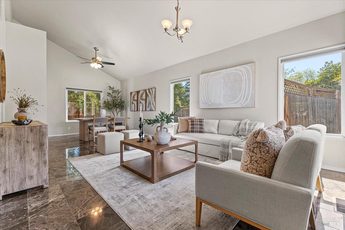 Detail Gallery Image 8 of 60 For 9524 Sheffield St, Windsor,  CA 95492 - 4 Beds | 3 Baths