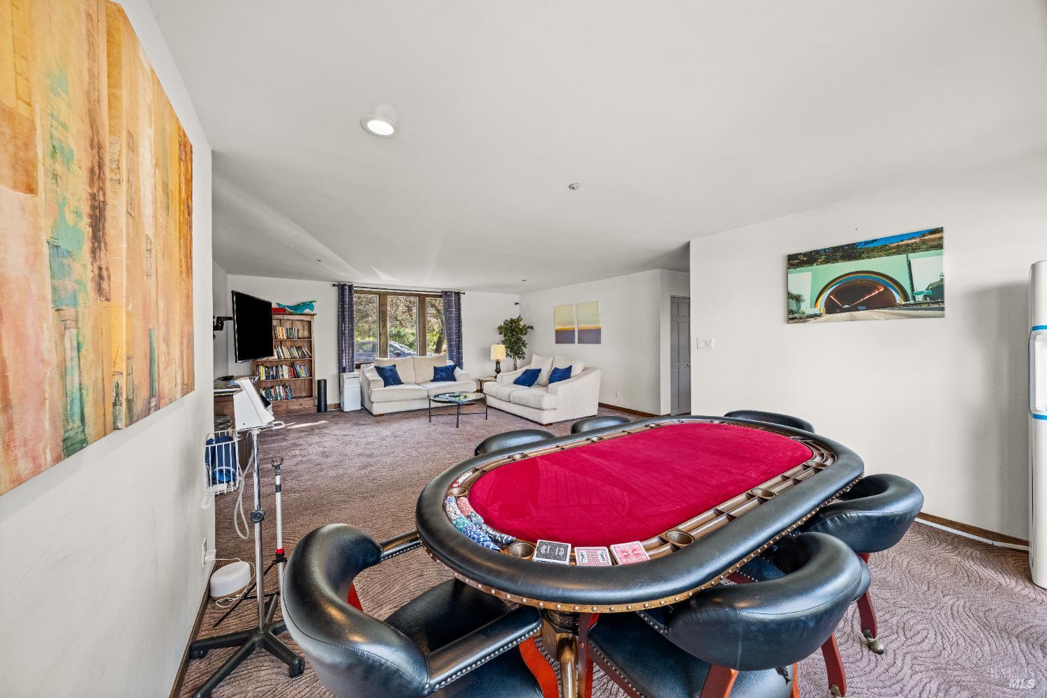 Detail Gallery Image 9 of 48 For 8 Circle Rd, San Rafael,  CA 94903 - – Beds | – Baths