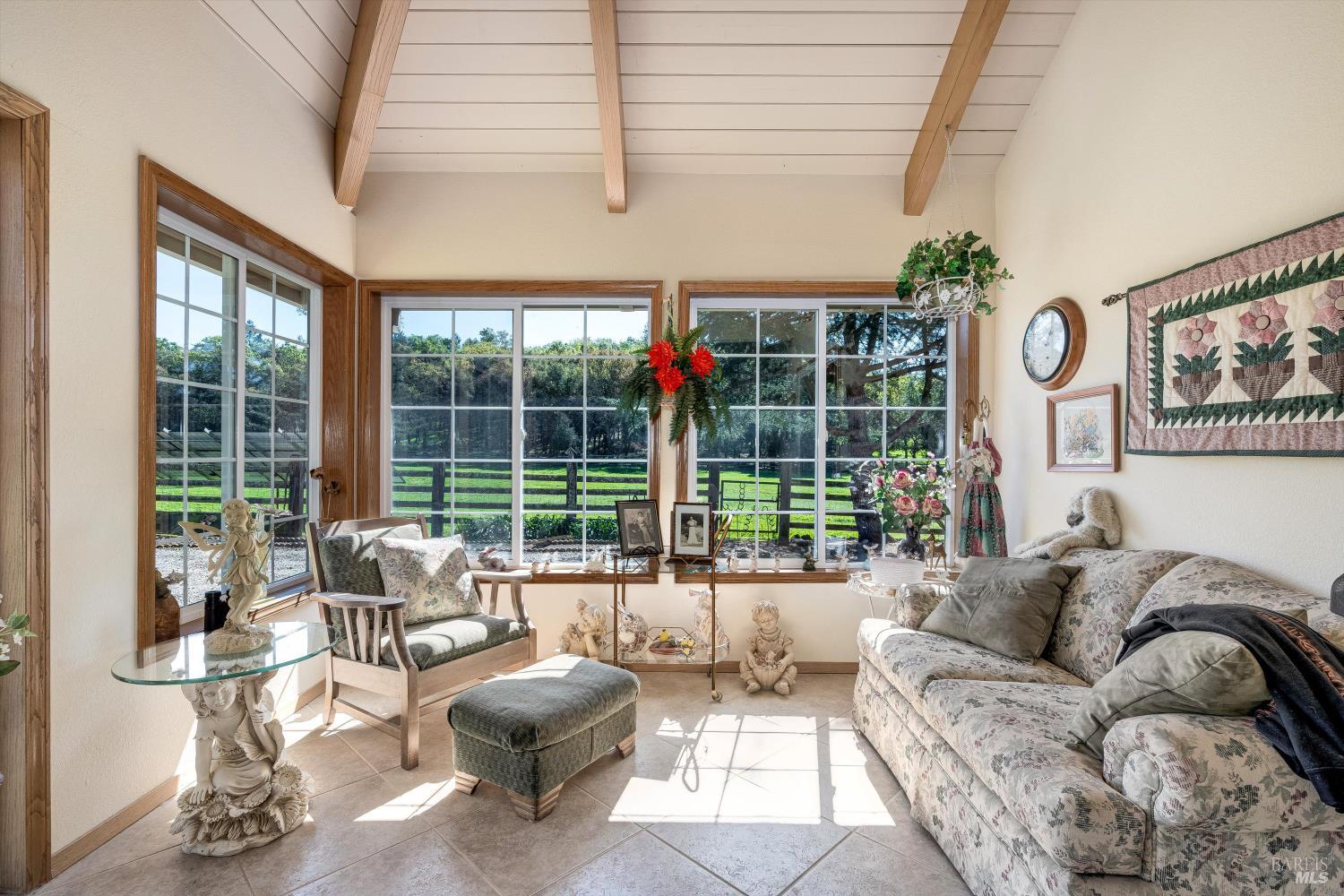 Detail Gallery Image 29 of 70 For 3061 North Ave, Napa,  CA 94558 - 3 Beds | 2 Baths