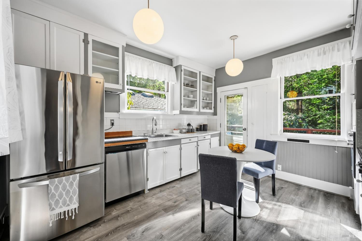 Detail Gallery Image 11 of 49 For 120 Redwood Rd, San Anselmo,  CA 94960 - 3 Beds | 2 Baths