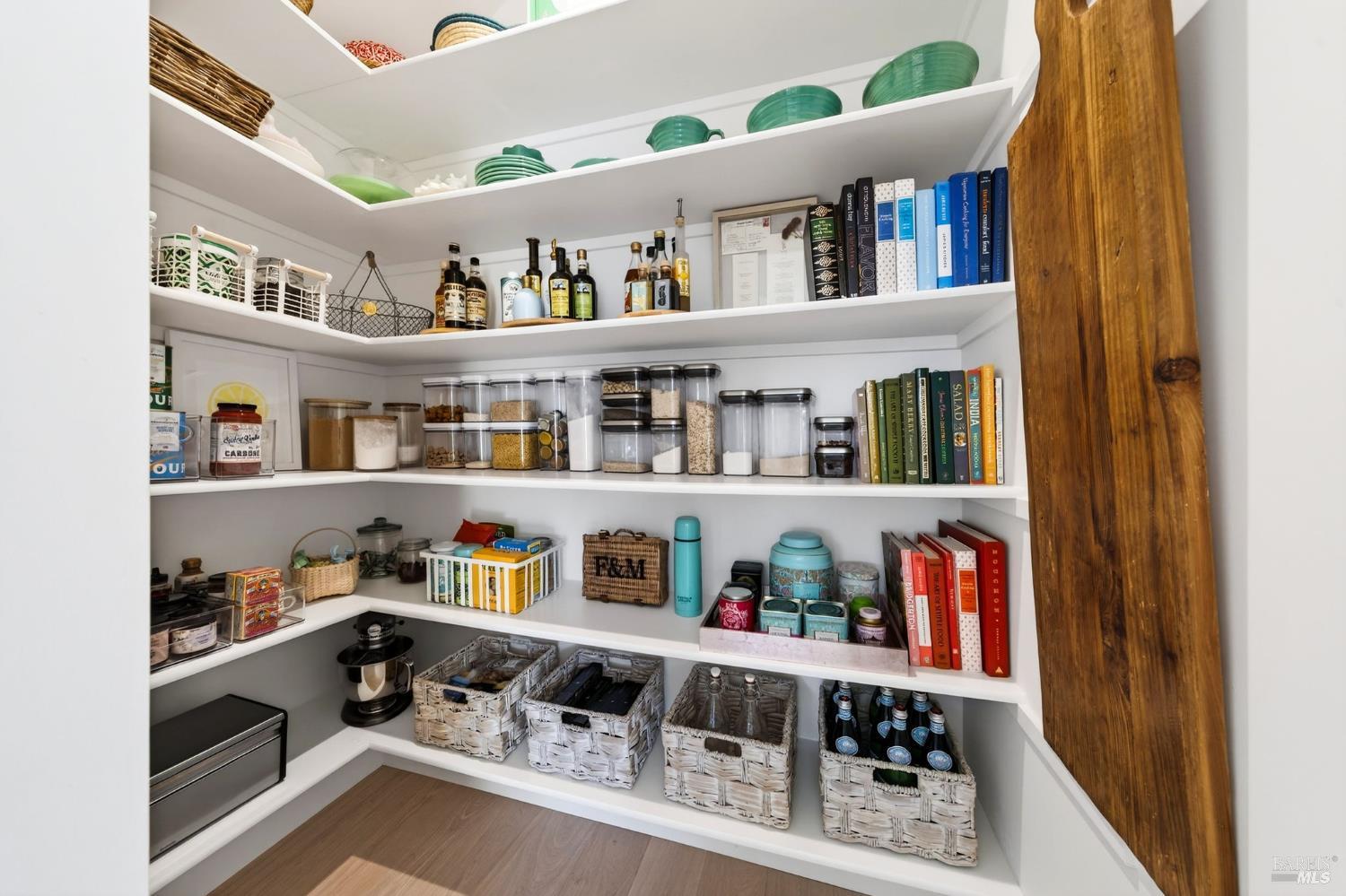 Detail Gallery Image 23 of 86 For 16 Upland Rd, Saint Helena,  CA 94574 - 4 Beds | 4/2 Baths