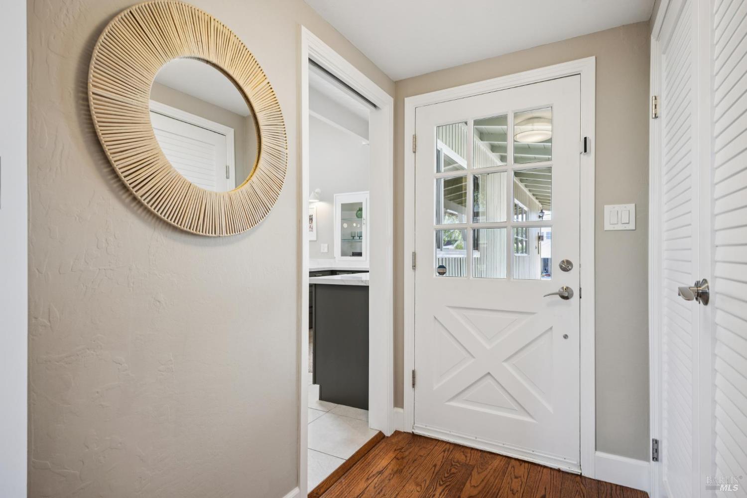 Detail Gallery Image 6 of 81 For 212 Blackstone Dr, San Rafael,  CA 94903 - 3 Beds | 2 Baths