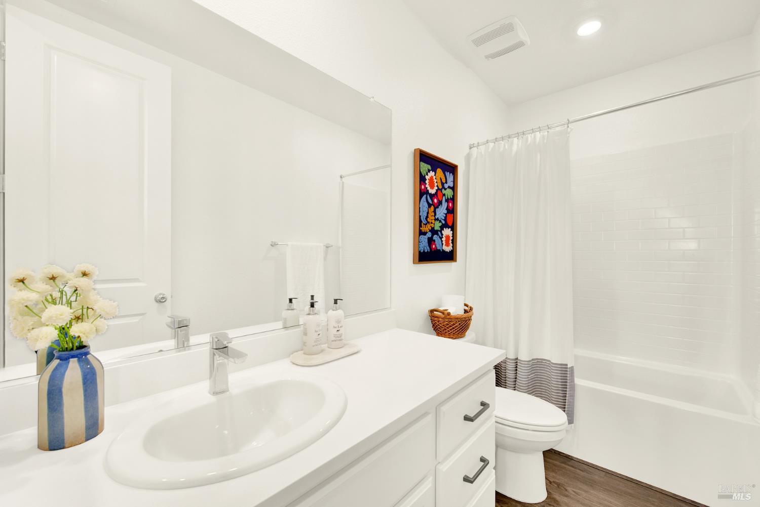 Detail Gallery Image 21 of 52 For 2456 Shore Vista Unkn, Fairfield,  CA 94533 - 3 Beds | 2 Baths