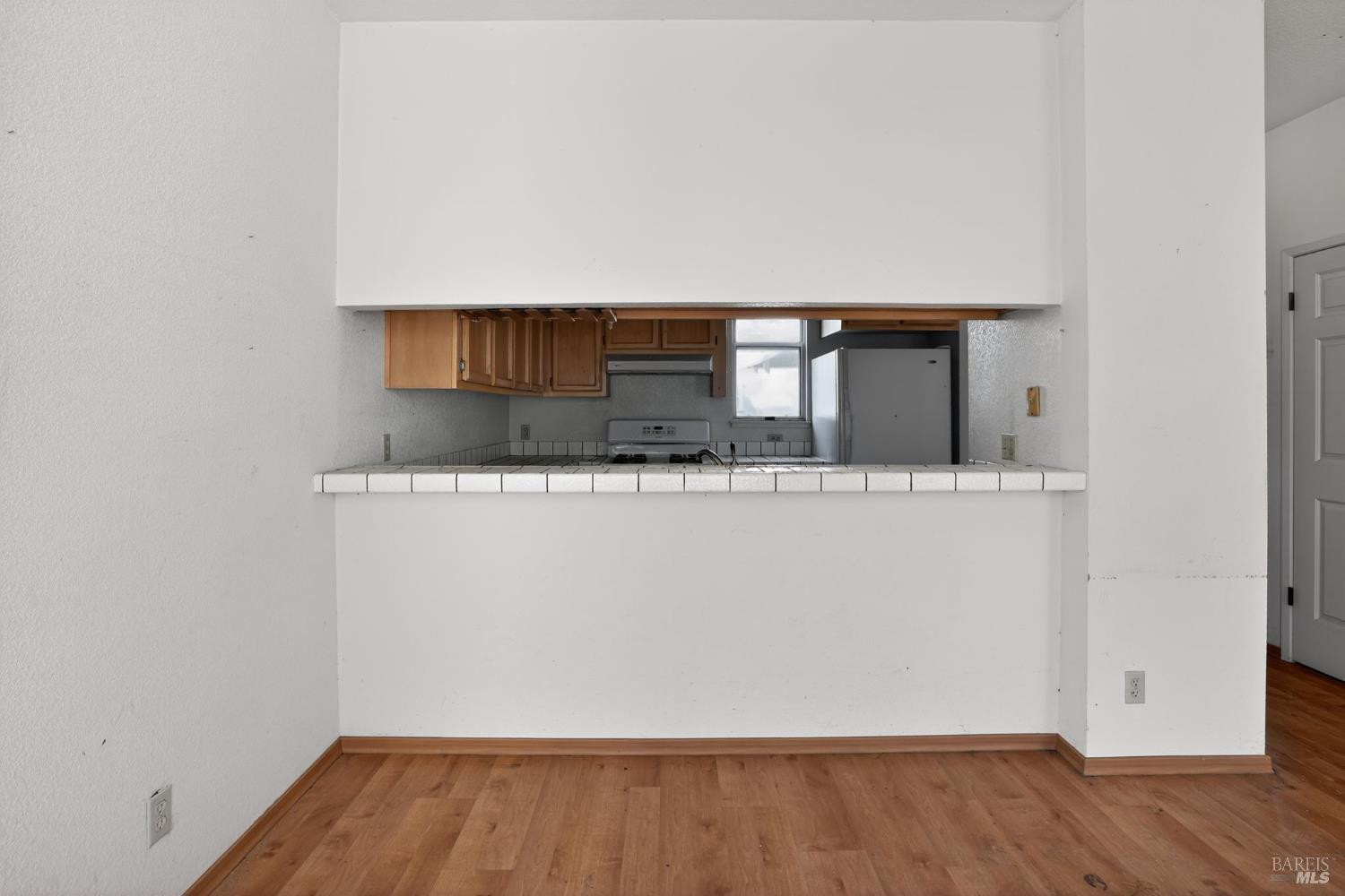 Detail Gallery Image 24 of 30 For 619 Commodore Dr, Richmond,  CA 94804 - 2 Beds | 2/1 Baths