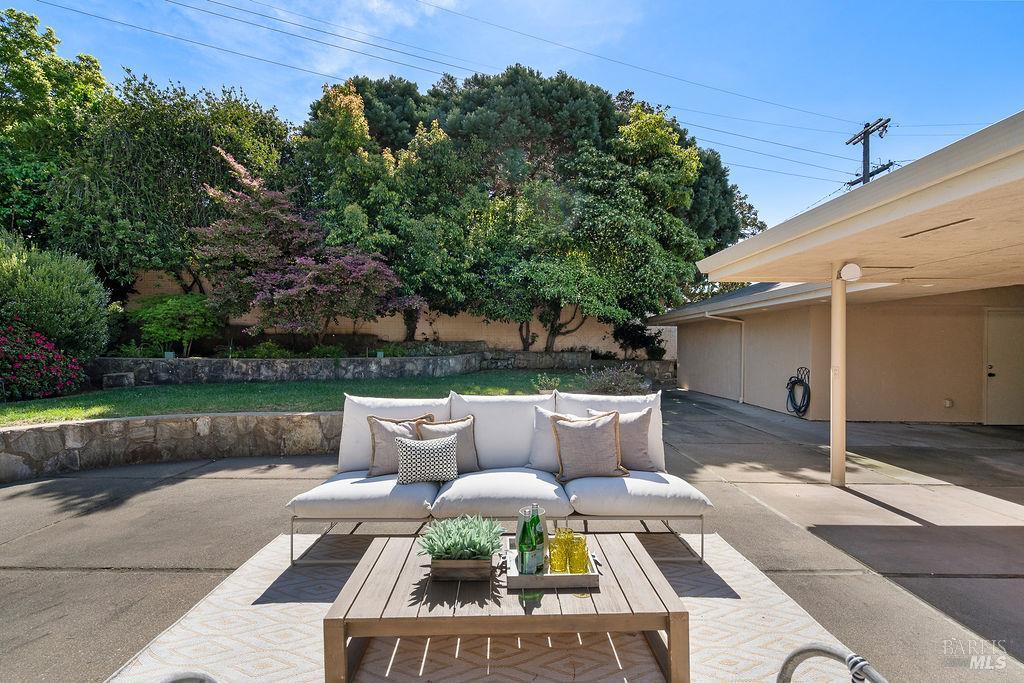 Detail Gallery Image 53 of 62 For 401 Valle Vista Ave, Vallejo,  CA 94590 - 4 Beds | 3 Baths