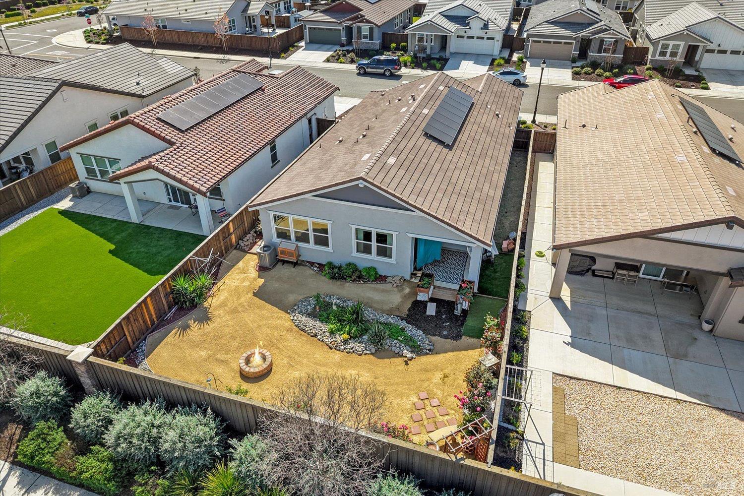 Detail Gallery Image 40 of 47 For 2130 Lark Way, Dixon,  CA 95620 - 3 Beds | 2 Baths