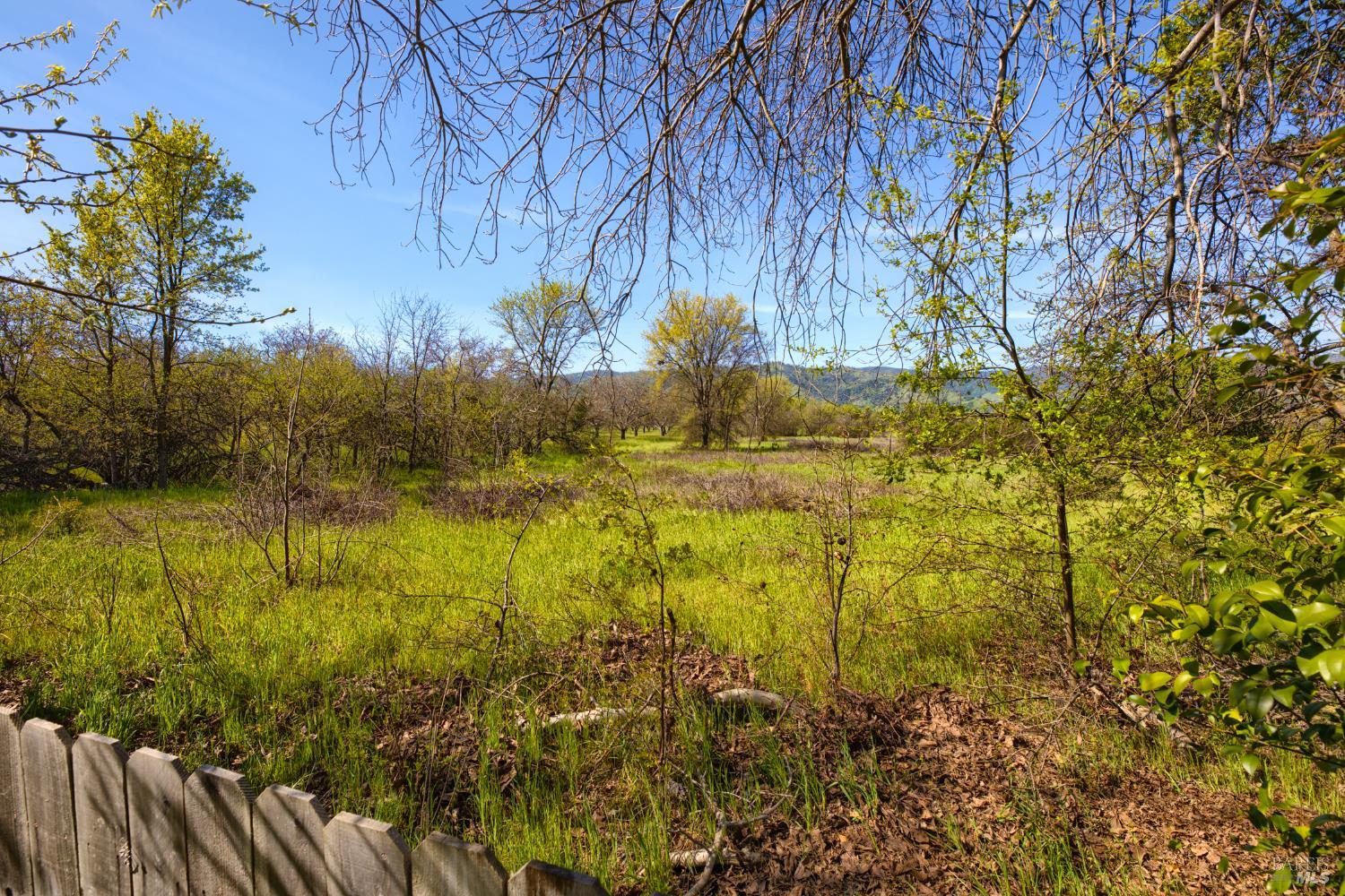 Detail Gallery Image 37 of 42 For 700 Granada Ln, Vacaville,  CA 95688 - 4 Beds | 2 Baths