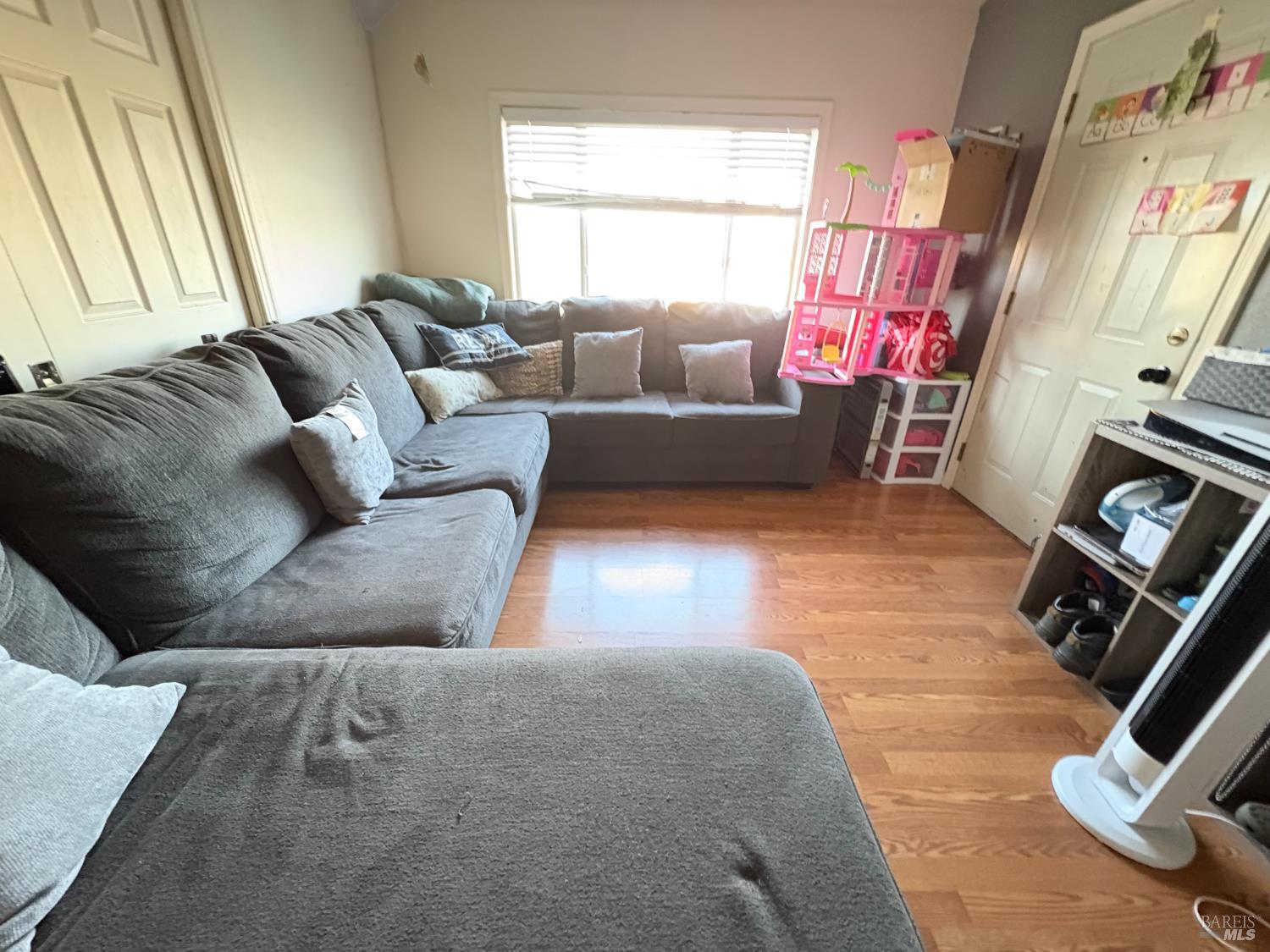 Detail Gallery Image 15 of 23 For 313 Roney Ave, Vallejo,  CA 94591 - 2 Beds | 1 Baths