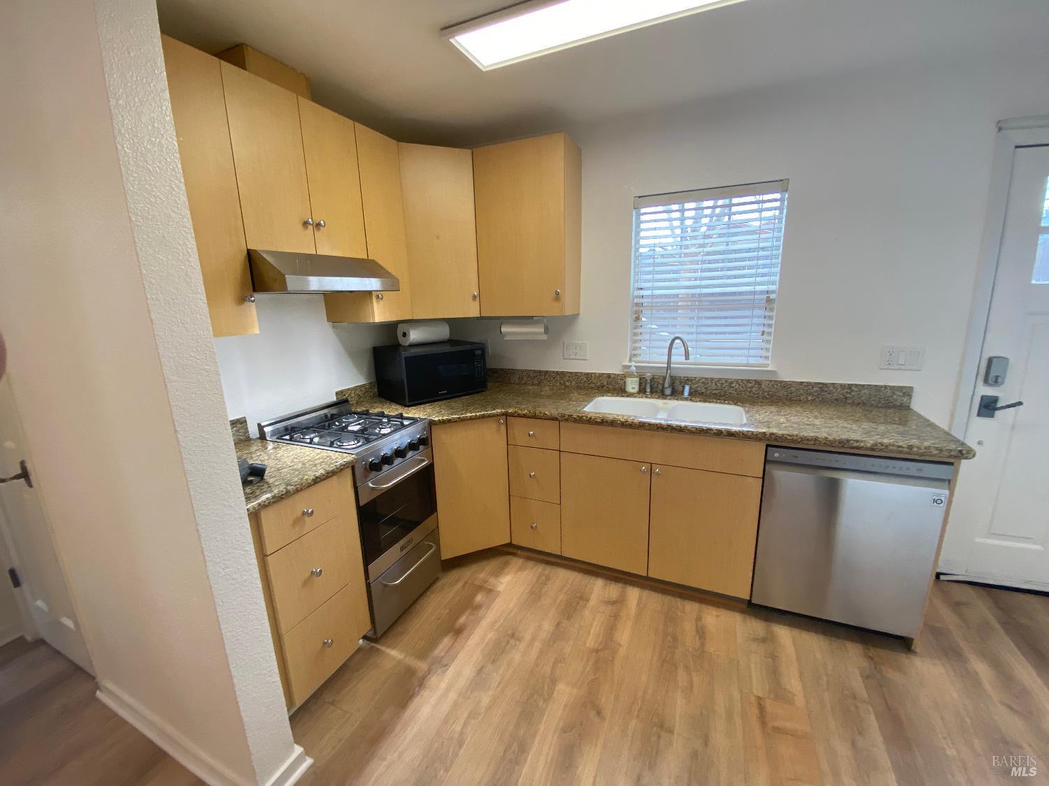 Detail Gallery Image 28 of 38 For 156 Valley Oak Dr, Napa,  CA 94558 - – Beds | – Baths