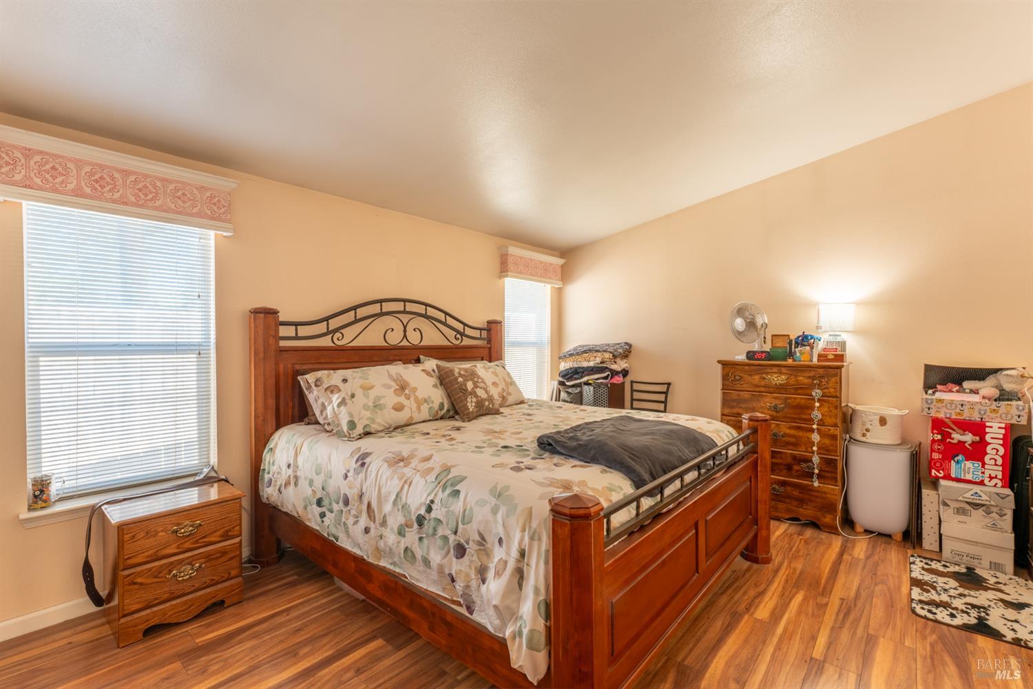 Detail Gallery Image 13 of 23 For 2301 North Road Rd, Laytonville,  CA 95454 - 3 Beds | 2 Baths