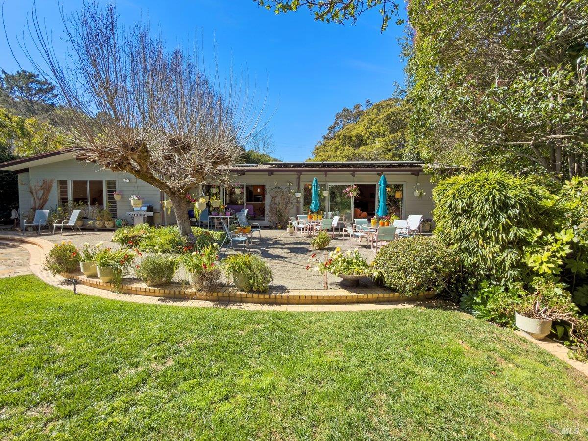 Detail Gallery Image 41 of 58 For 5 Mather Rd, San Anselmo,  CA 94960 - 5 Beds | 2 Baths