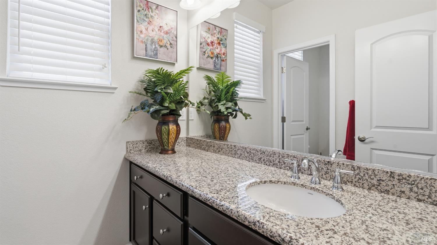 Detail Gallery Image 17 of 29 For 1401 Spur Ln, Fairfield,  CA 94533 - 4 Beds | 3 Baths