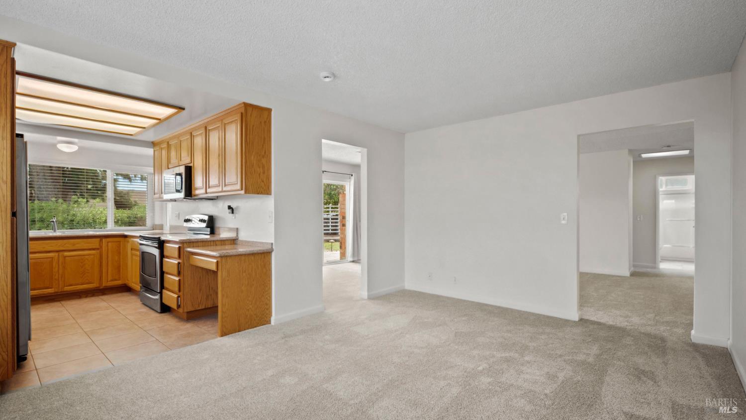 Detail Gallery Image 15 of 37 For 501 Asbury Ln, Fairfield,  CA 94533 - 3 Beds | 2 Baths