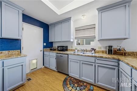 Detail Gallery Image 11 of 38 For 9290 Pawnee Trl, Kelseyville,  CA 95451 - 2 Beds | 2 Baths