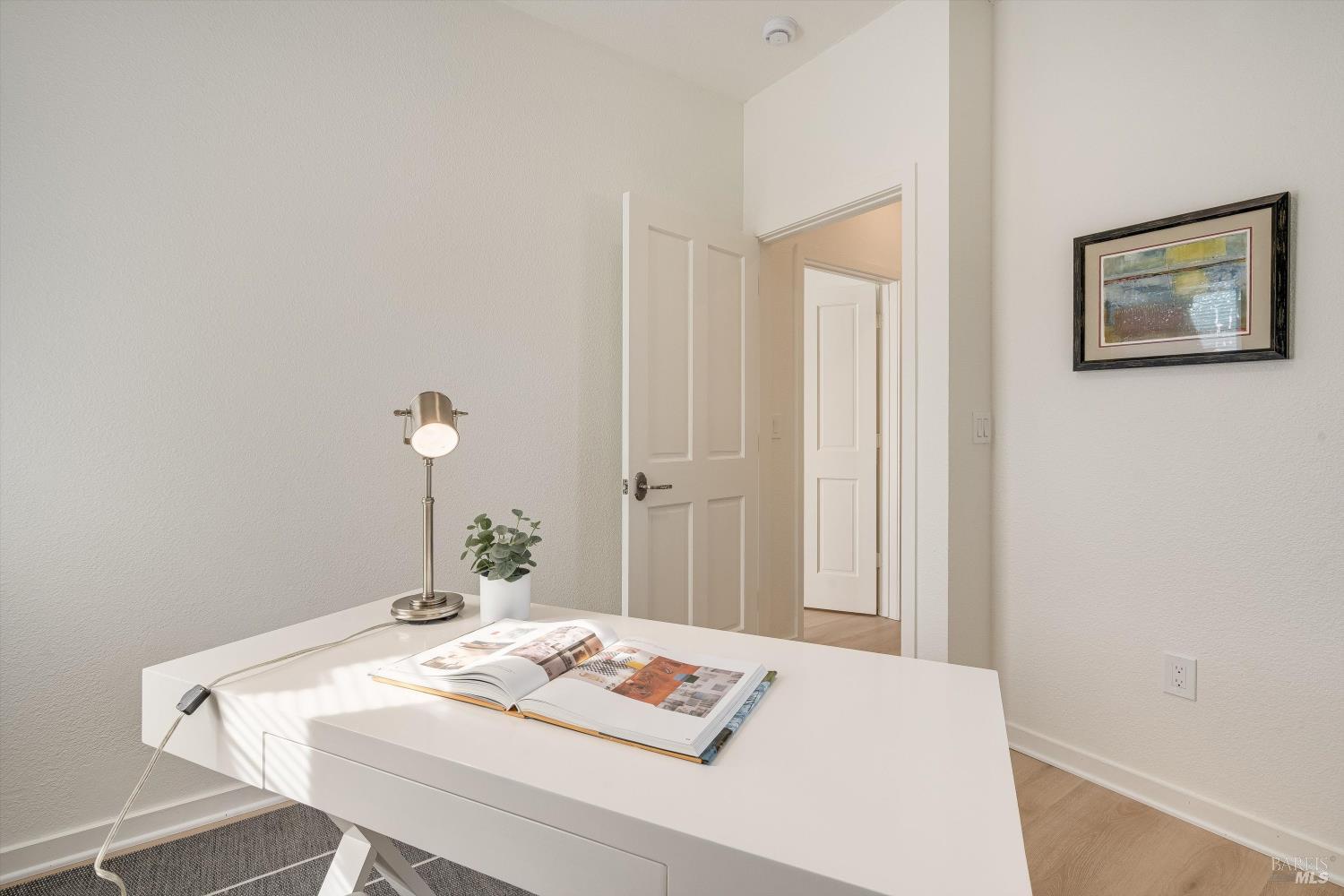 Detail Gallery Image 23 of 38 For 156 Valley Oak Dr, Napa,  CA 94558 - – Beds | – Baths