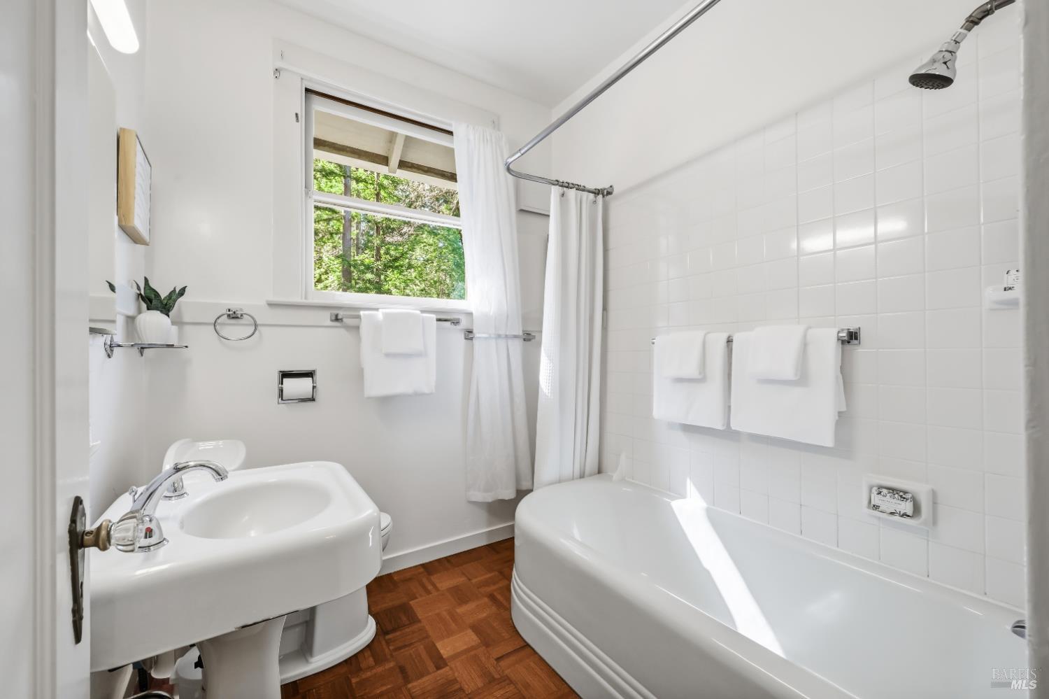 Detail Gallery Image 20 of 49 For 120 Redwood Rd, San Anselmo,  CA 94960 - 3 Beds | 2 Baths