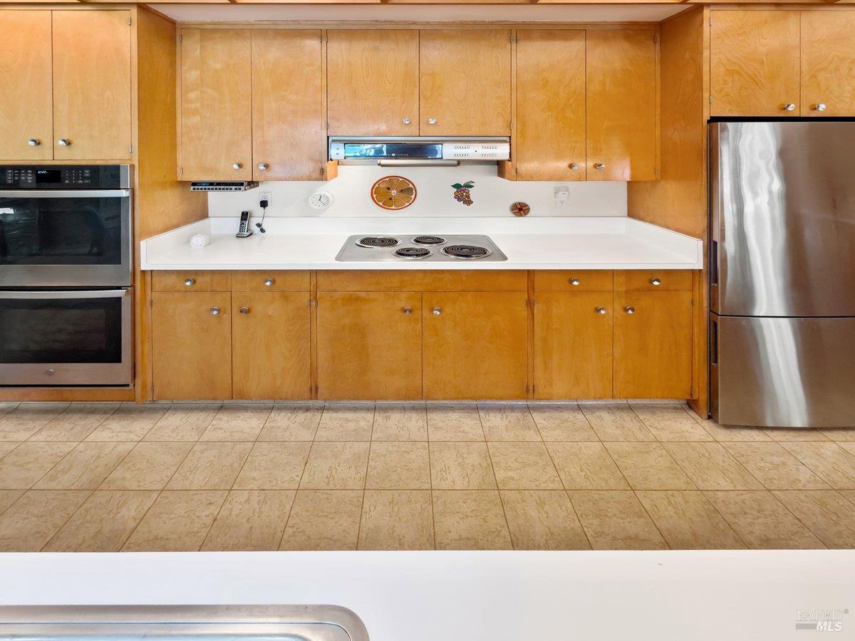 Detail Gallery Image 22 of 58 For 5 Mather Rd, San Anselmo,  CA 94960 - 5 Beds | 2 Baths