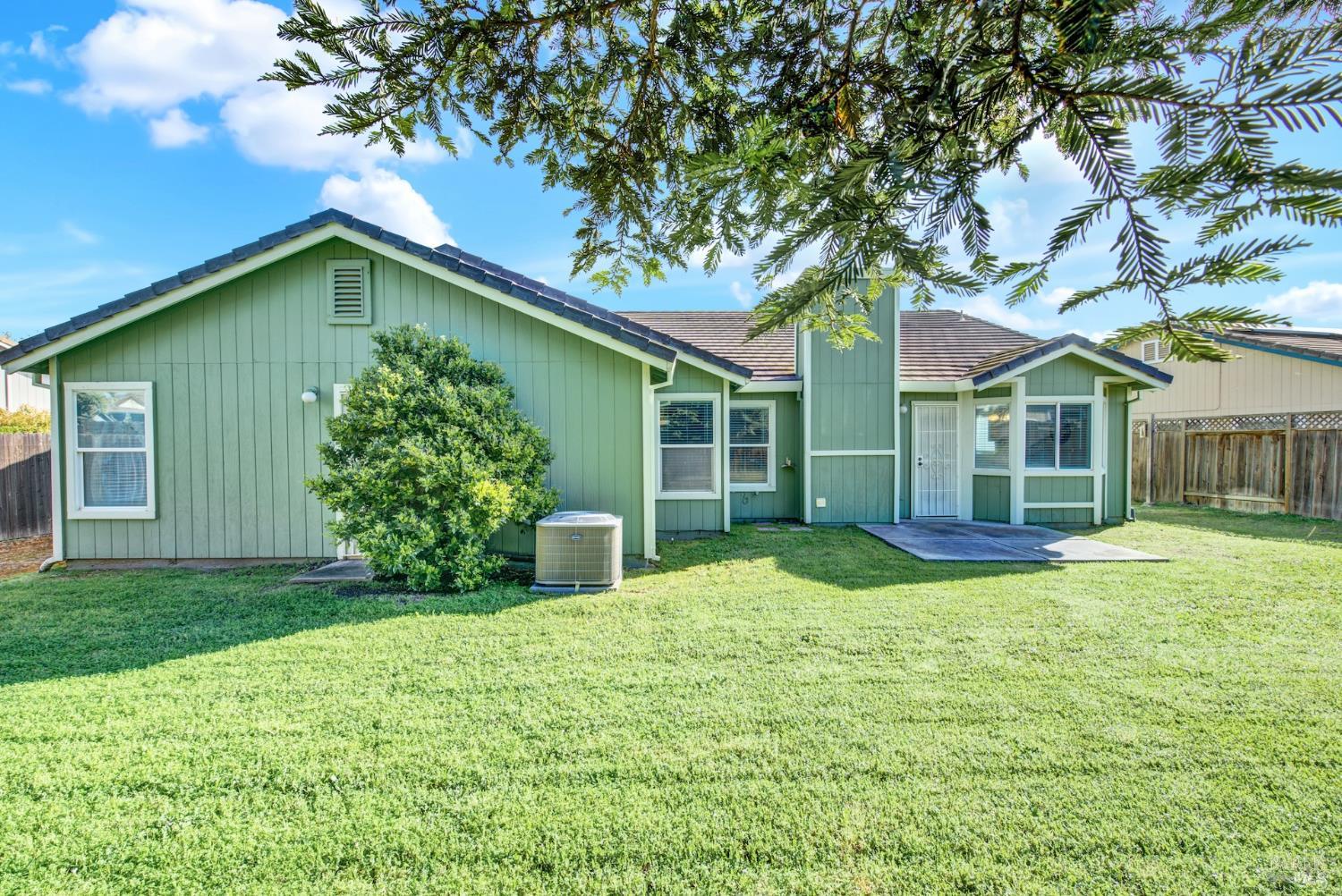 Detail Gallery Image 41 of 50 For 675 Brians Way, Dixon,  CA 95620 - 3 Beds | 2 Baths