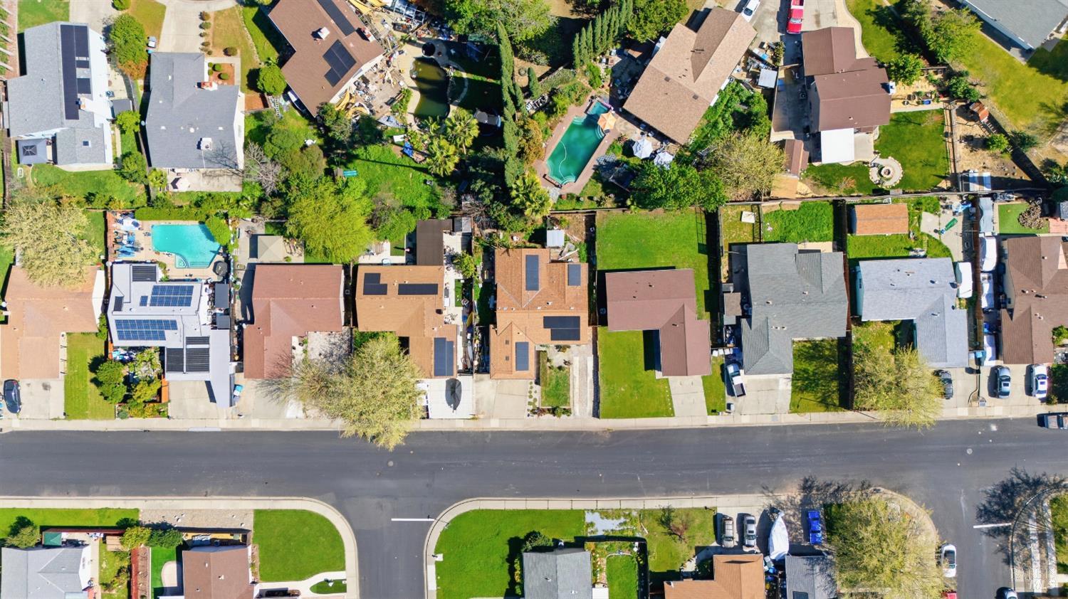 Detail Gallery Image 38 of 43 For 532 Gregory Dr, Vacaville,  CA 95687 - 4 Beds | 2 Baths