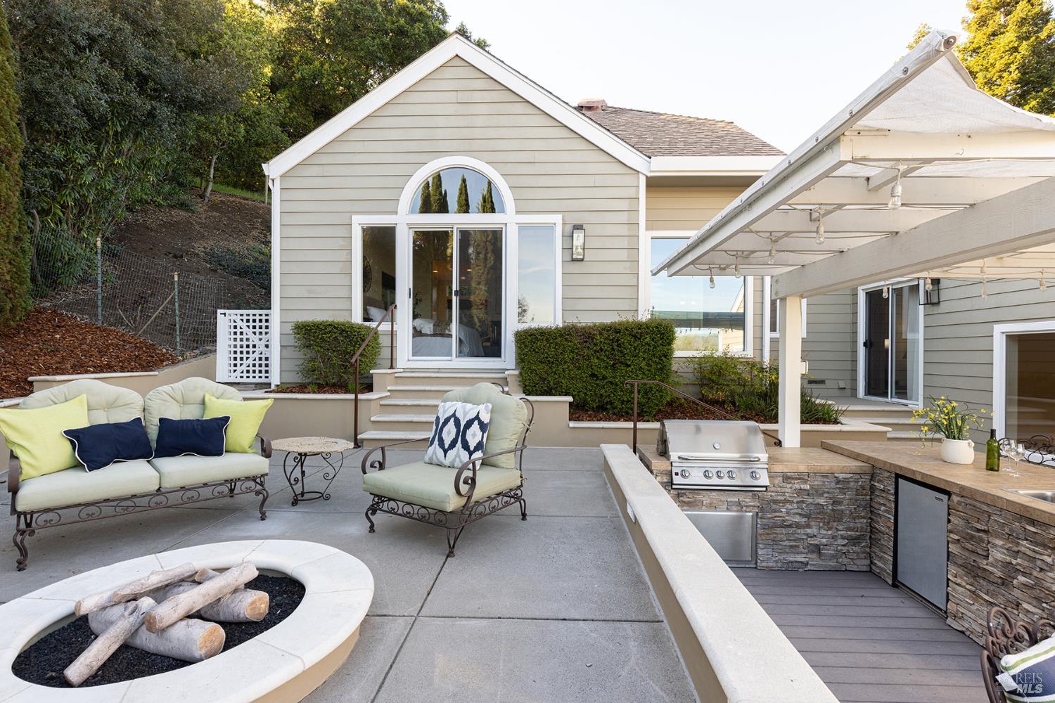 Detail Gallery Image 46 of 77 For 42 Clement Ct, Napa,  CA 94558 - 3 Beds | 2/1 Baths