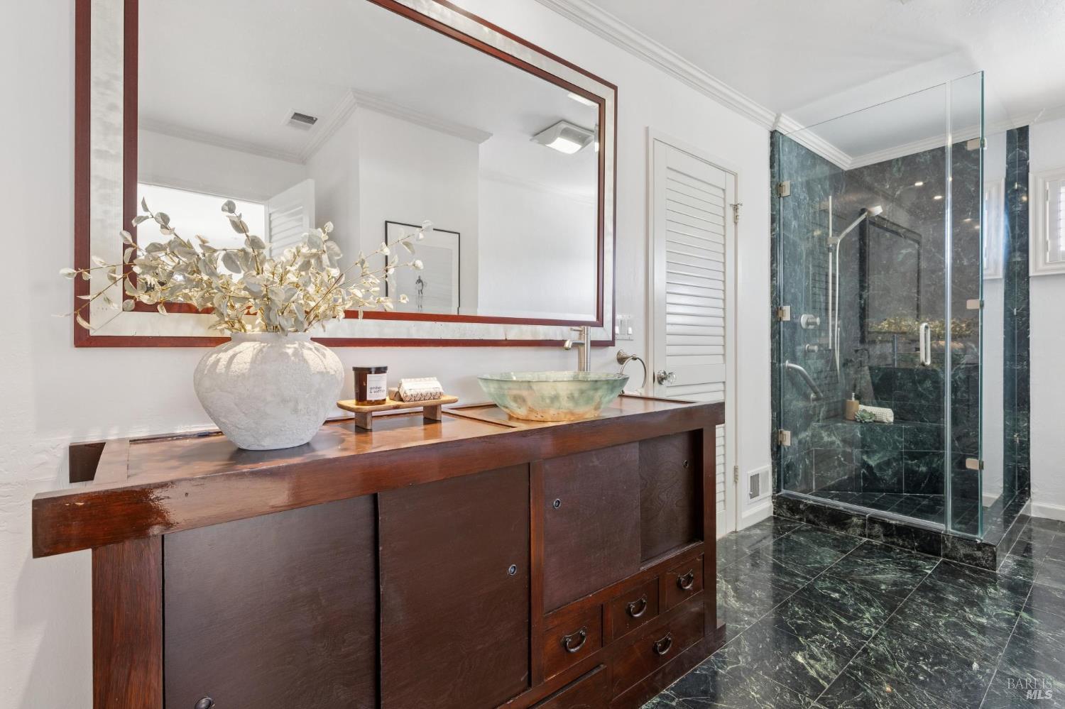 Detail Gallery Image 35 of 41 For 175 Upper via Casitas Unkn #26,  Greenbrae,  CA 94904 - 4 Beds | 2/1 Baths