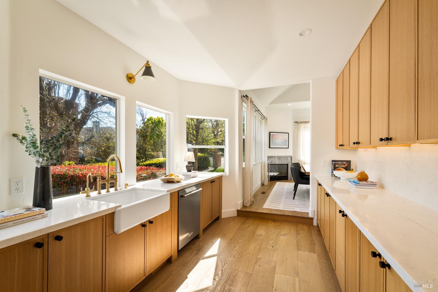 Detail Gallery Image 24 of 97 For 267 Alta Mira Dr, Vacaville,  CA 95688 - 4 Beds | 3 Baths