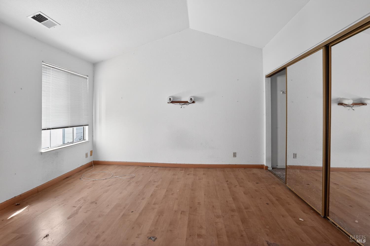 Detail Gallery Image 25 of 30 For 619 Commodore Dr, Richmond,  CA 94804 - 2 Beds | 2/1 Baths