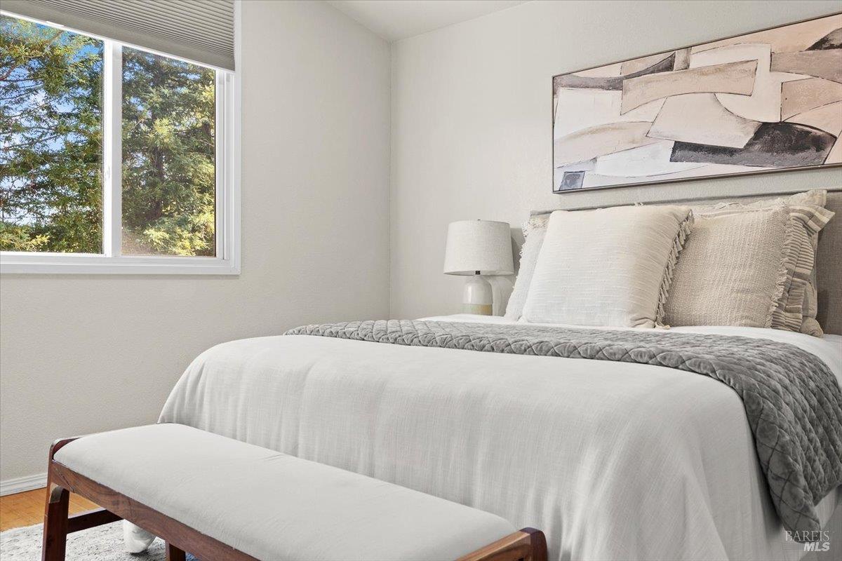 Detail Gallery Image 33 of 60 For 9524 Sheffield St, Windsor,  CA 95492 - 4 Beds | 3 Baths