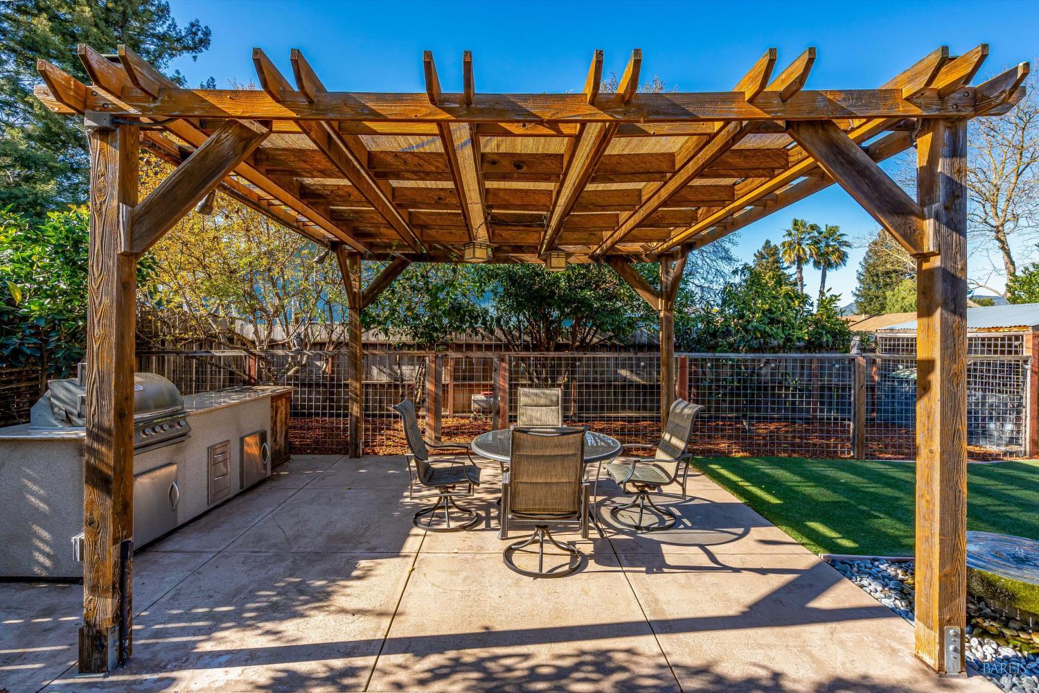 Detail Gallery Image 27 of 35 For 4423 Dove Ct, Napa,  CA 94558 - 3 Beds | 2 Baths