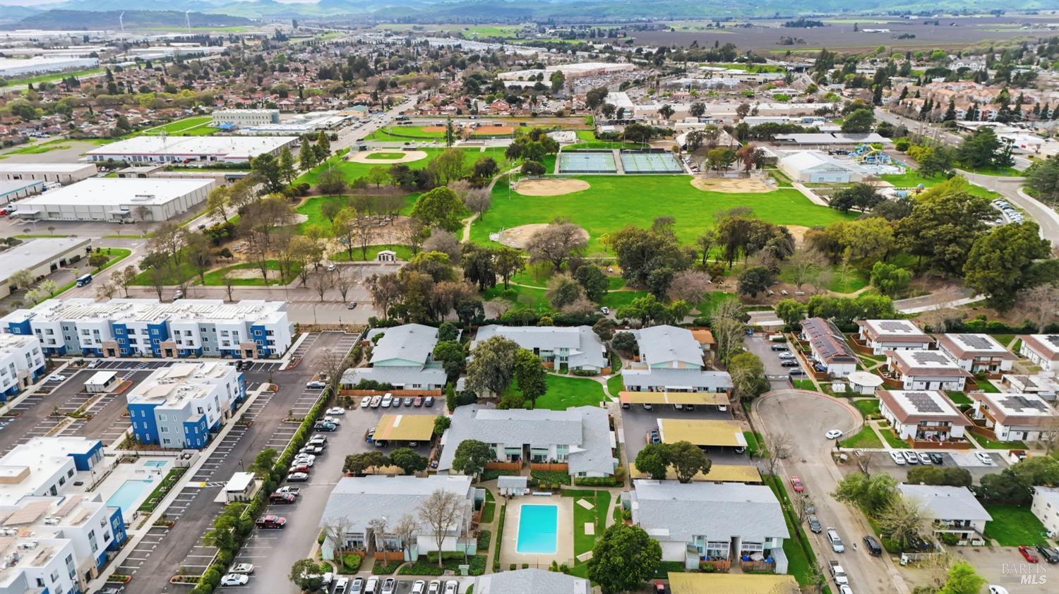 Detail Gallery Image 32 of 37 For 423 Gregory Ln #28,  Fairfield,  CA 94533 - 2 Beds | 1 Baths