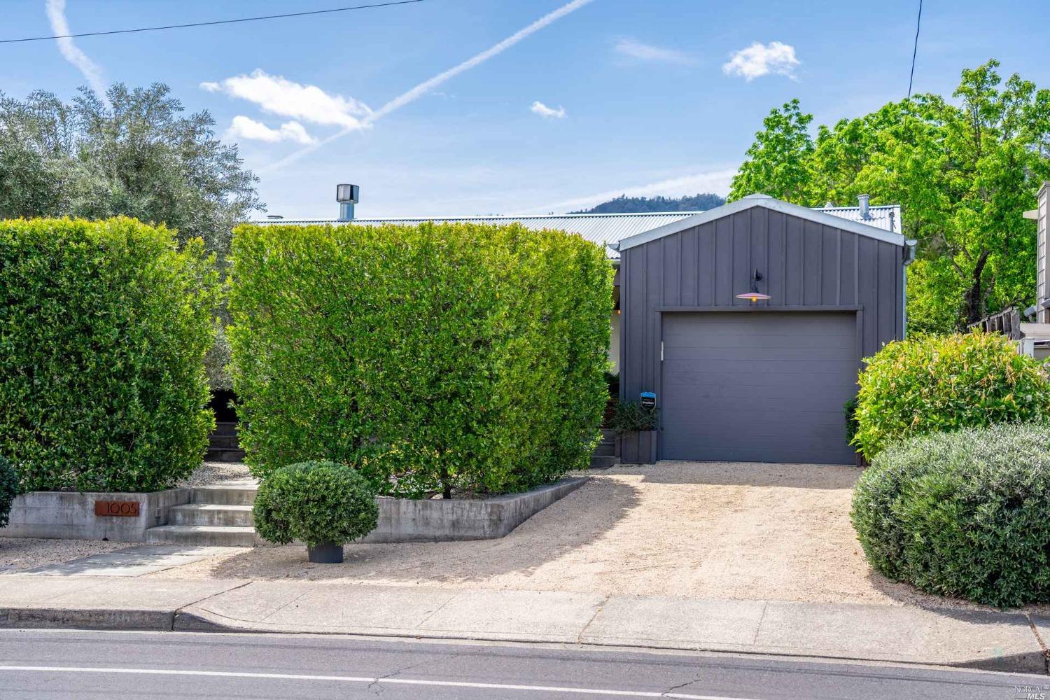 Detail Gallery Image 32 of 32 For 1005 Valley View St, Saint Helena,  CA 94574 - 2 Beds | 2/1 Baths