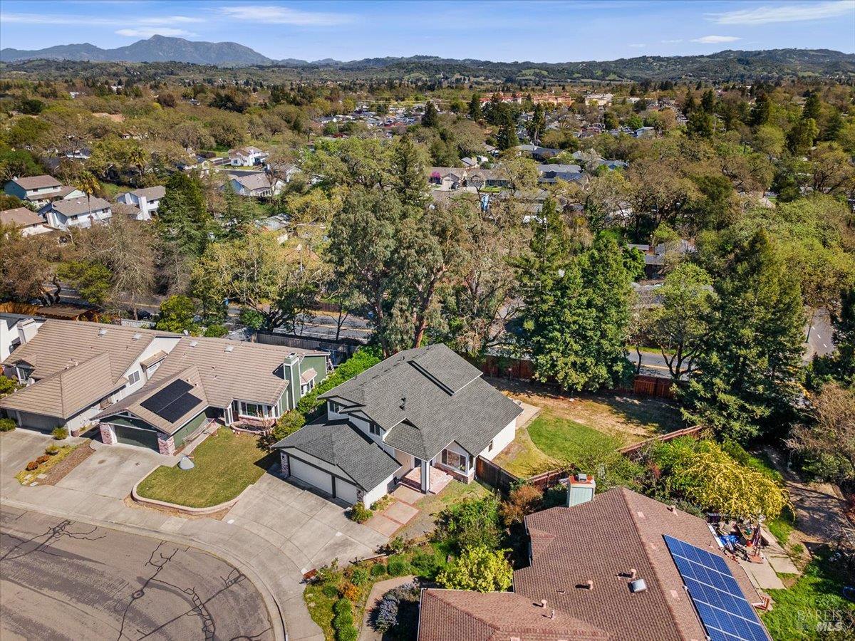 Detail Gallery Image 59 of 60 For 9524 Sheffield St, Windsor,  CA 95492 - 4 Beds | 3 Baths