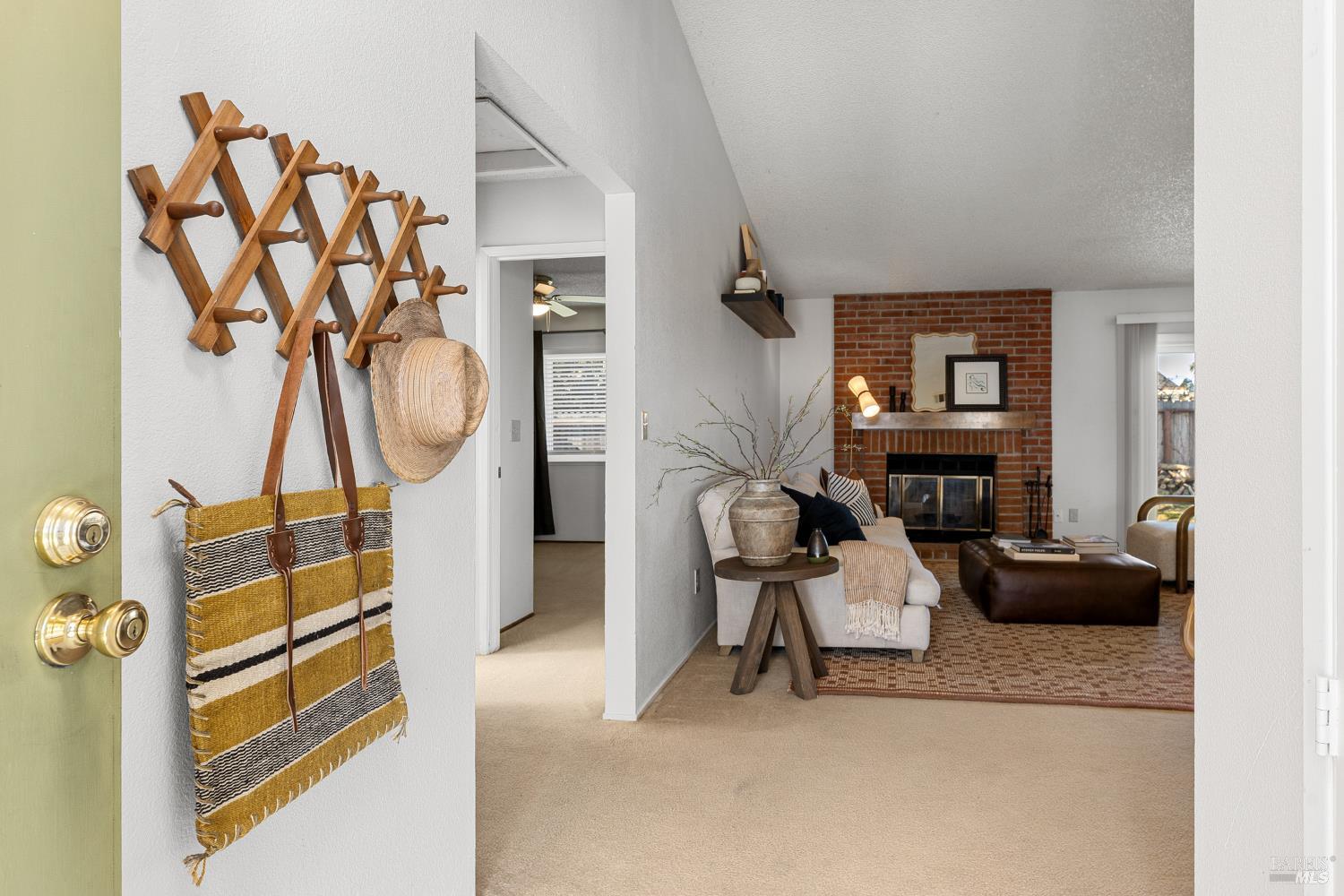 Detail Gallery Image 7 of 47 For 630 Kinglet St, Suisun City,  CA 94585 - 3 Beds | 2 Baths