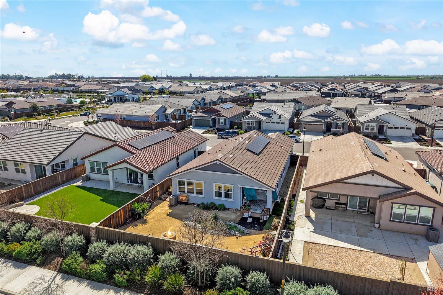 Detail Gallery Image 39 of 47 For 2130 Lark Way, Dixon,  CA 95620 - 3 Beds | 2 Baths