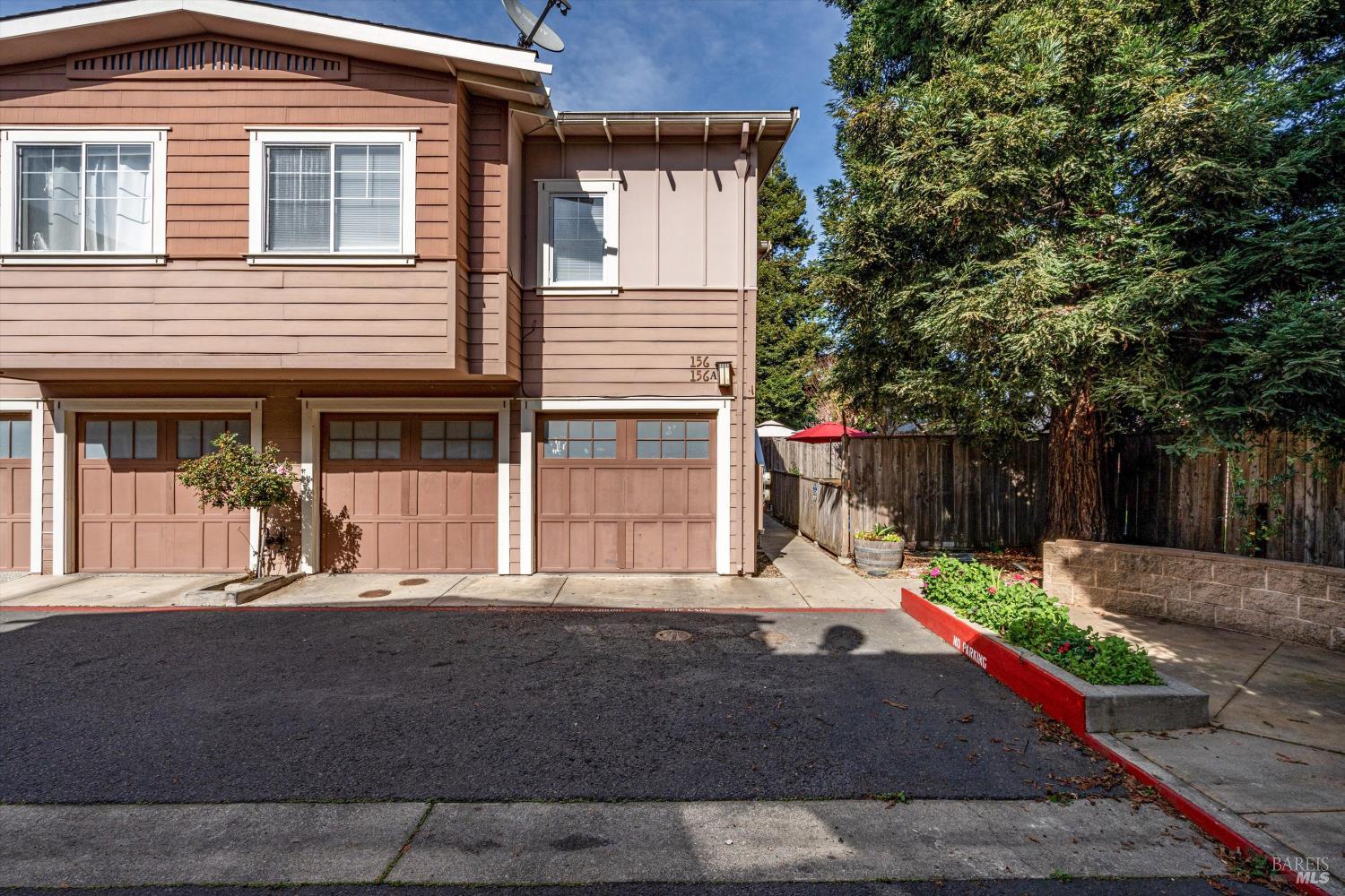 Detail Gallery Image 8 of 38 For 156 Valley Oak Dr, Napa,  CA 94558 - – Beds | – Baths