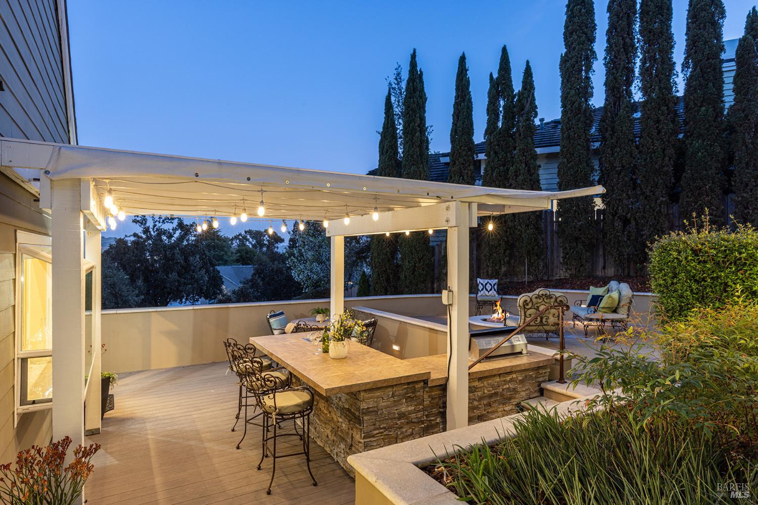 Detail Gallery Image 44 of 77 For 42 Clement Ct, Napa,  CA 94558 - 3 Beds | 2/1 Baths