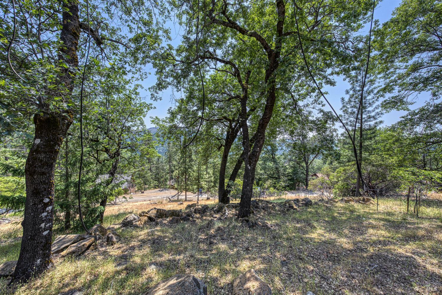 Detail Gallery Image 37 of 47 For 9591 Lassen Dr, Cobb,  CA 95426 - 3 Beds | 2 Baths