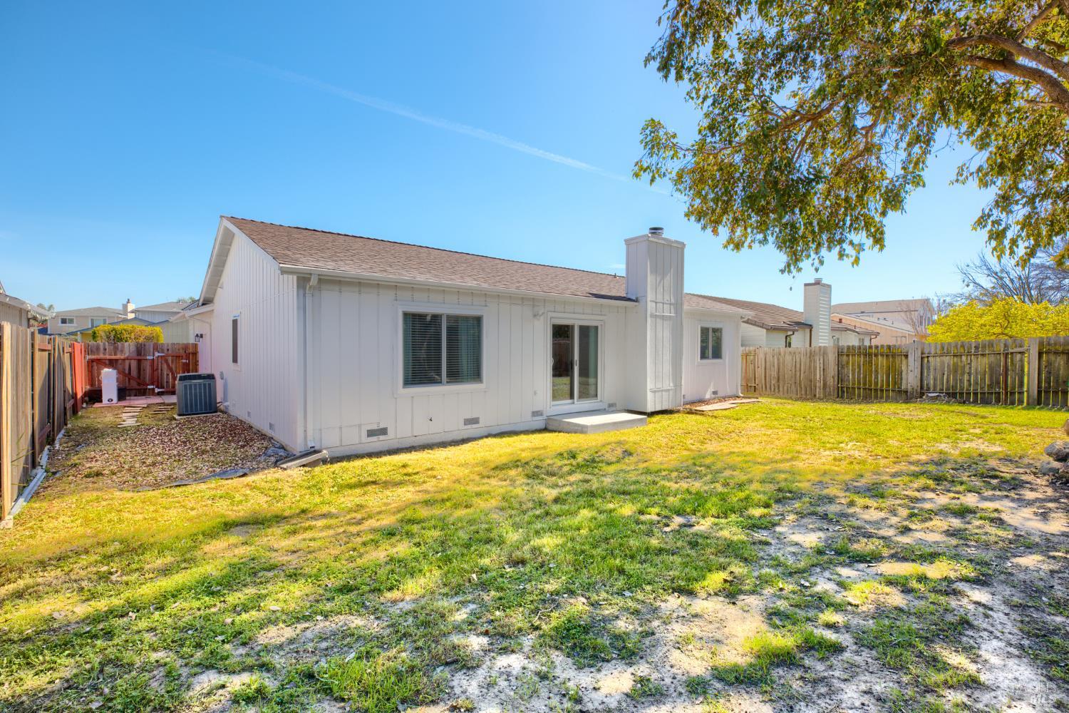 Detail Gallery Image 38 of 47 For 630 Kinglet St, Suisun City,  CA 94585 - 3 Beds | 2 Baths