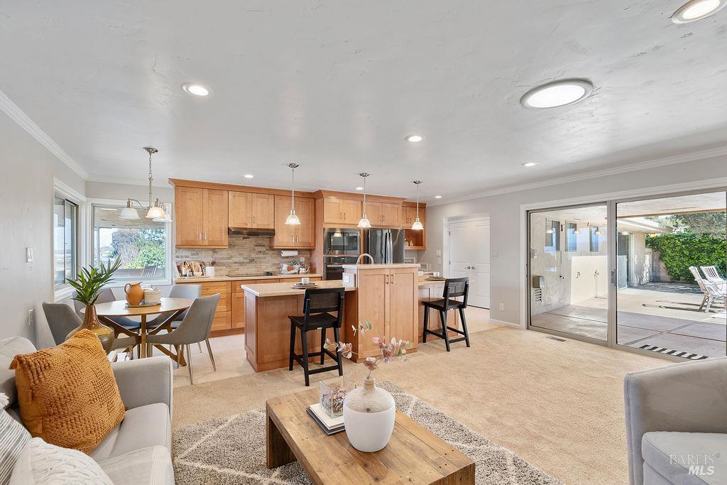 Detail Gallery Image 28 of 62 For 401 Valle Vista Ave, Vallejo,  CA 94590 - 4 Beds | 3 Baths