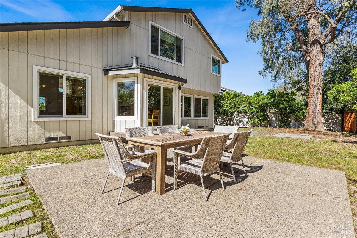 Detail Gallery Image 48 of 60 For 9524 Sheffield St, Windsor,  CA 95492 - 4 Beds | 3 Baths