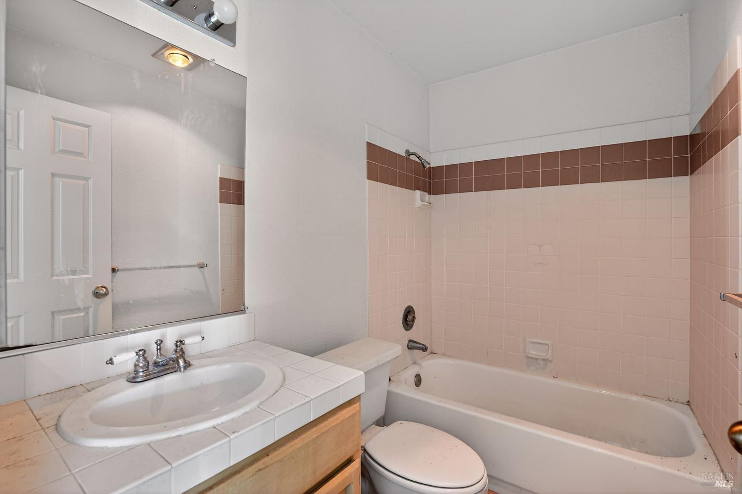 Detail Gallery Image 30 of 30 For 619 Commodore Dr, Richmond,  CA 94804 - 2 Beds | 2/1 Baths