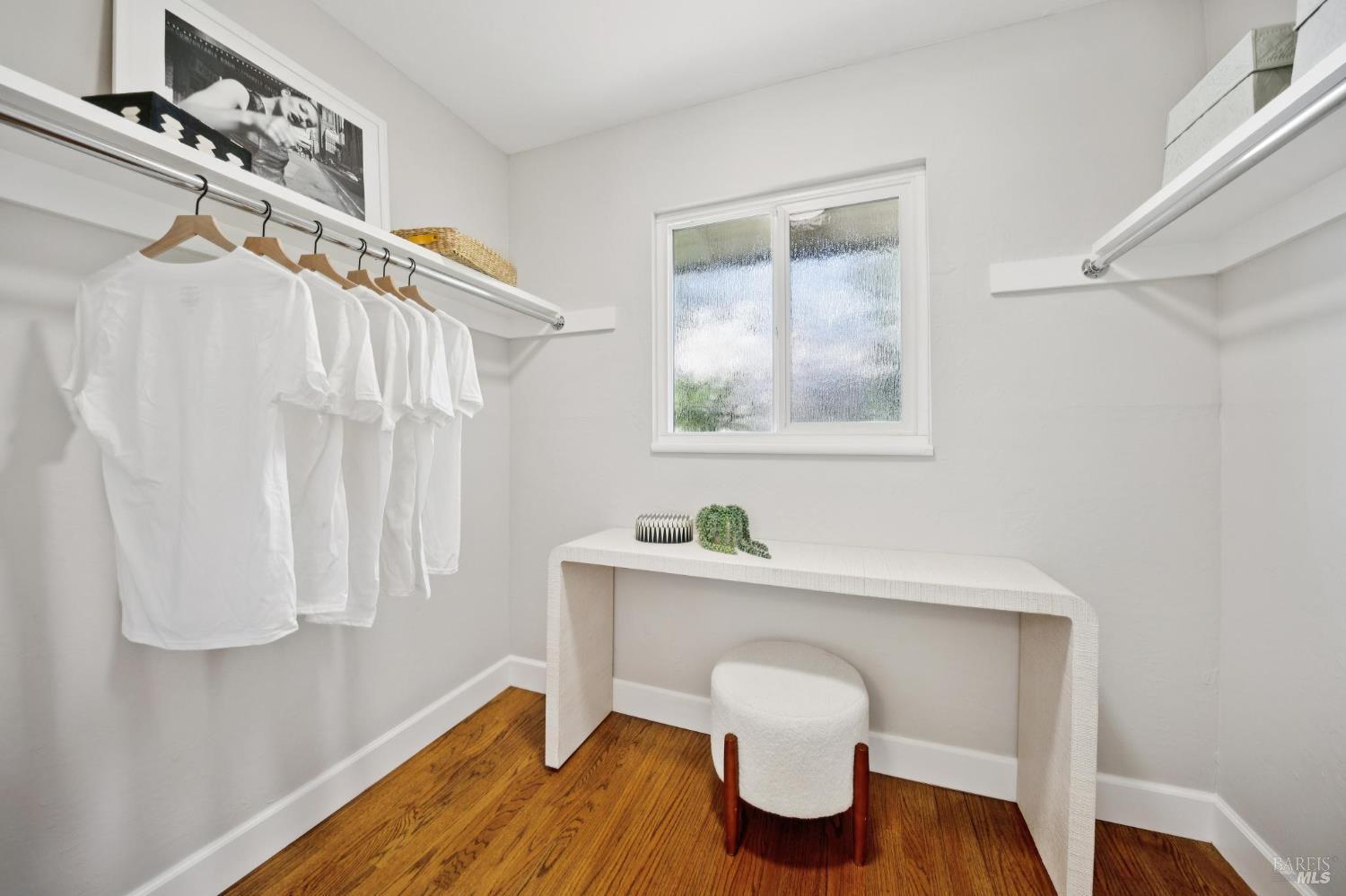 Detail Gallery Image 34 of 81 For 212 Blackstone Dr, San Rafael,  CA 94903 - 3 Beds | 2 Baths