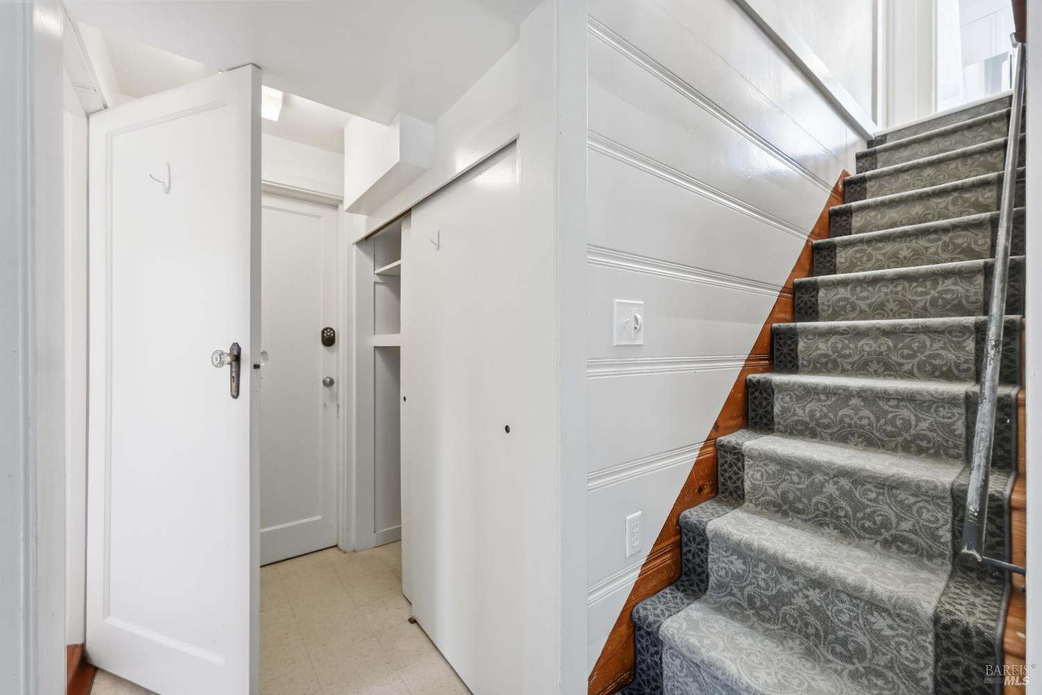 Detail Gallery Image 35 of 49 For 120 Redwood Rd, San Anselmo,  CA 94960 - 3 Beds | 2 Baths