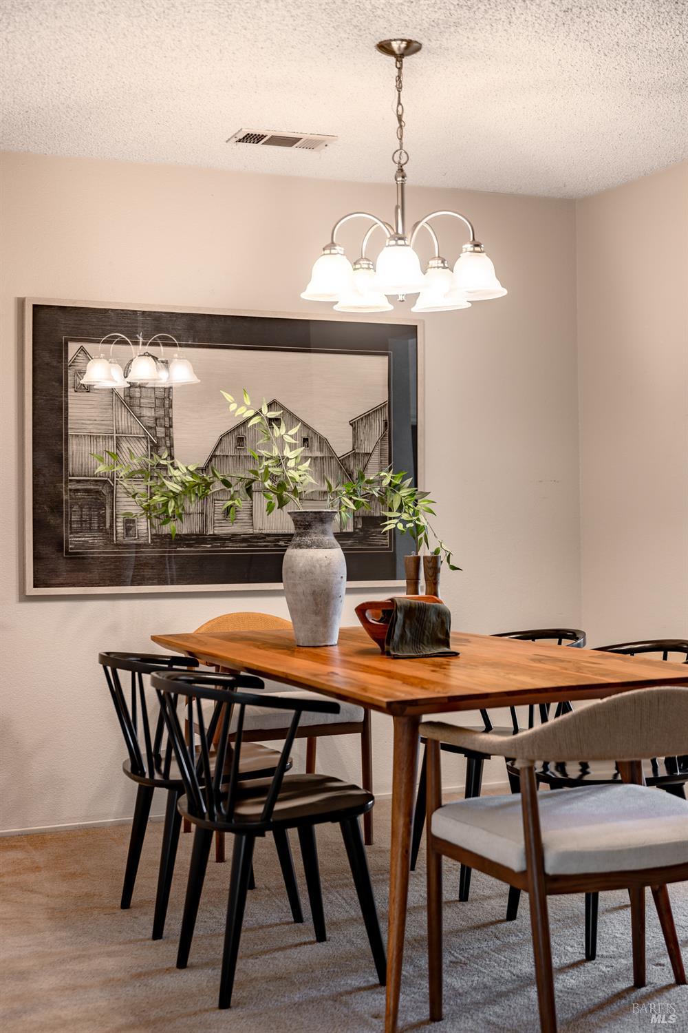 Detail Gallery Image 12 of 47 For 630 Kinglet St, Suisun City,  CA 94585 - 3 Beds | 2 Baths