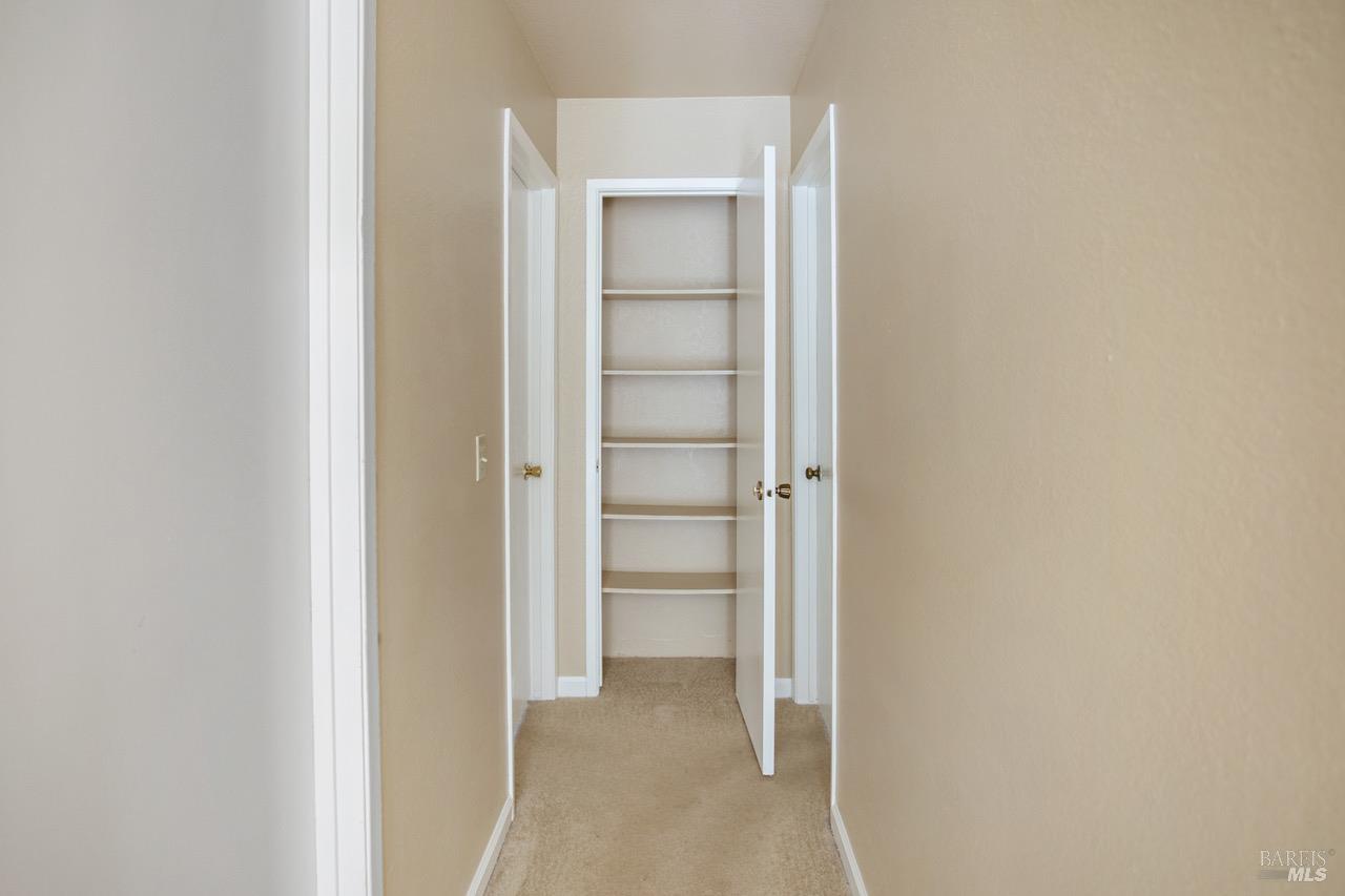 Detail Gallery Image 20 of 38 For 2505 Copperfield Dr, Santa Rosa,  CA 95401 - 4 Beds | 2 Baths