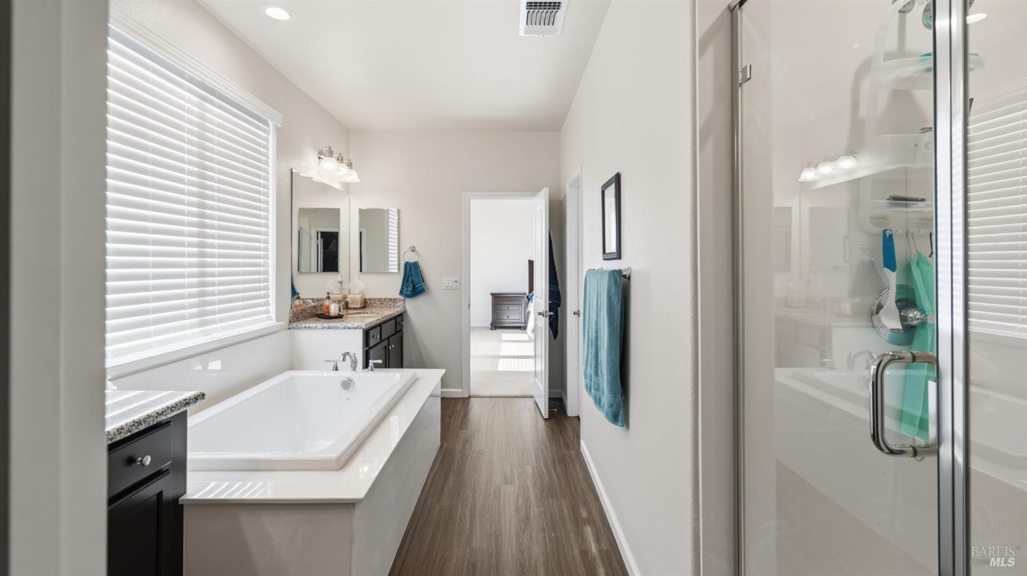 Detail Gallery Image 23 of 29 For 1401 Spur Ln, Fairfield,  CA 94533 - 4 Beds | 3 Baths