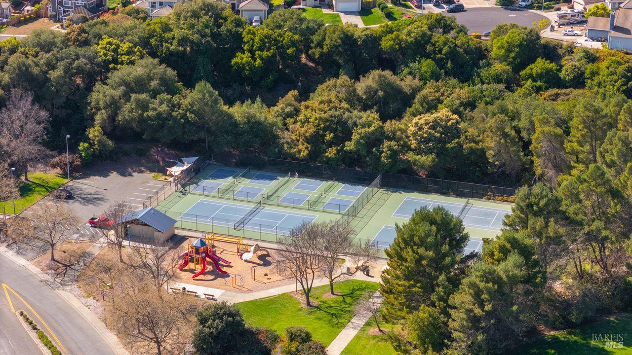 Detail Gallery Image 43 of 45 For 171 Ancheta Pl, Vallejo,  CA 94591 - 4 Beds | 2/1 Baths