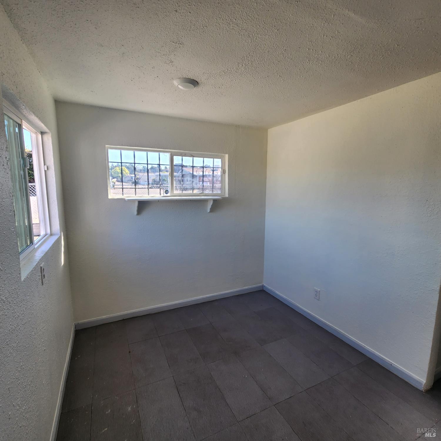 Detail Gallery Image 27 of 84 For 1749 Broadway St, Vallejo,  CA 94589 - – Beds | – Baths