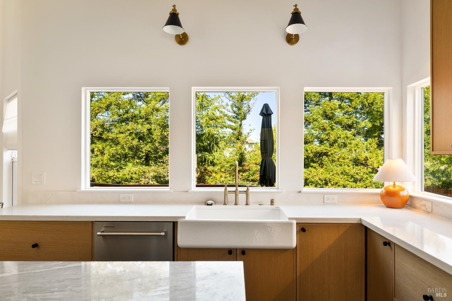 Detail Gallery Image 19 of 97 For 267 Alta Mira Dr, Vacaville,  CA 95688 - 4 Beds | 3 Baths