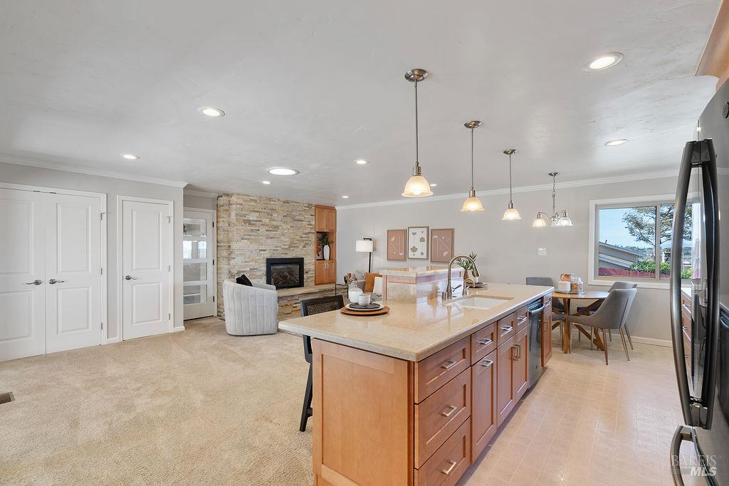 Detail Gallery Image 21 of 62 For 401 Valle Vista Ave, Vallejo,  CA 94590 - 4 Beds | 3 Baths